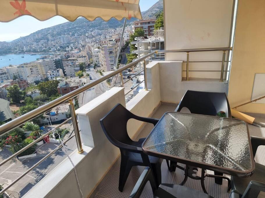 Two Suns Apartament Sarande Exterior photo