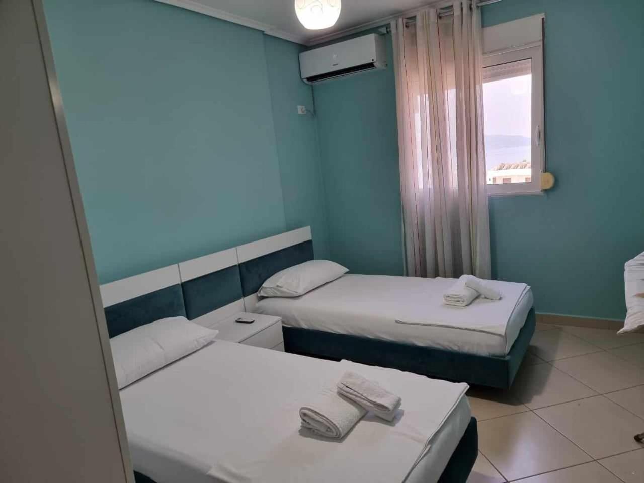 Two Suns Apartament Sarande Exterior photo
